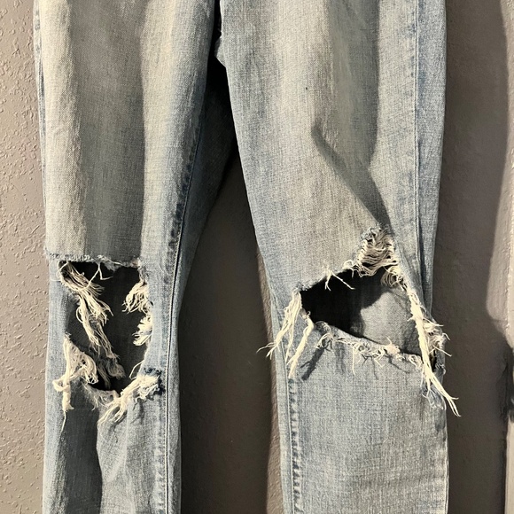 Kancan Distressed Ripped Jeans High Rise Womens Size 25 Size 3 Light Wash Pants - Picture 3 of 11